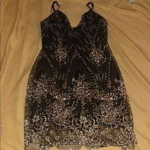 Sparkly bodycon dress w. Adjustable straps